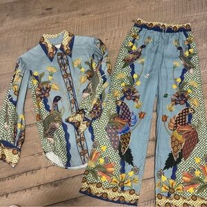 Colorful Bird Print Women's Pants & Shirt Set